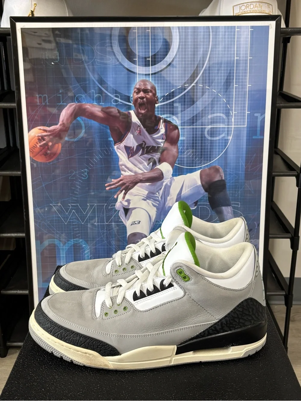Size 13- Men’s Nike Air Jordan 3 Retro Chlorophyll 136064-006 RARE 2018